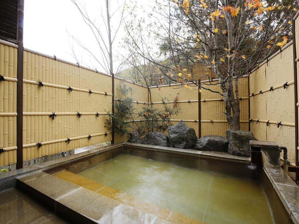 Ryokan Kutsuroginoya Yuu Takayama  Bagian luar foto