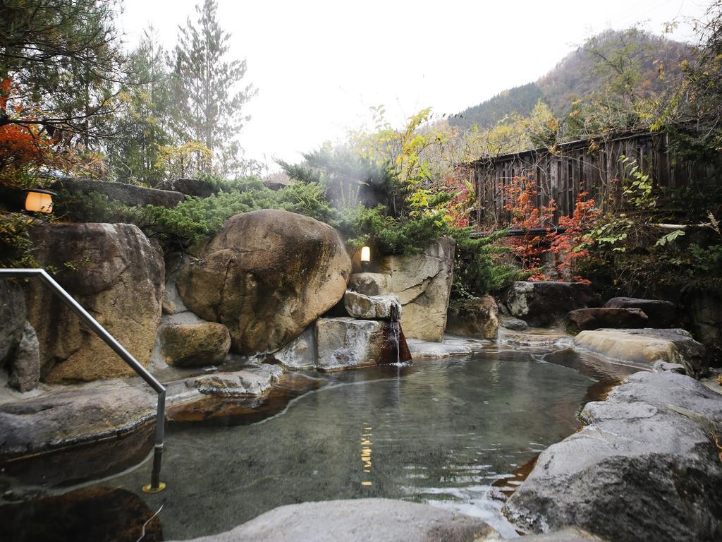 Ryokan Kutsuroginoya Yuu Takayama  Bagian luar foto