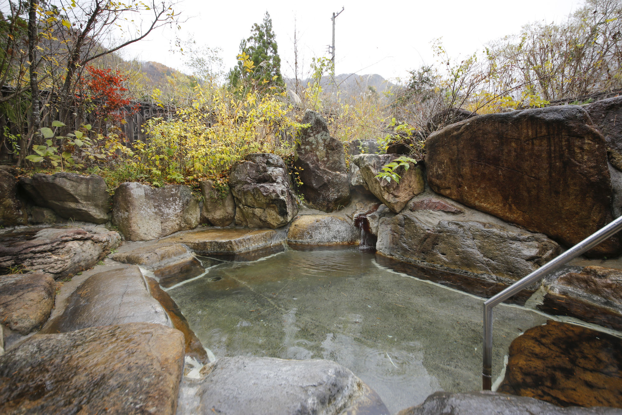 Ryokan Kutsuroginoya Yuu Takayama  Bagian luar foto